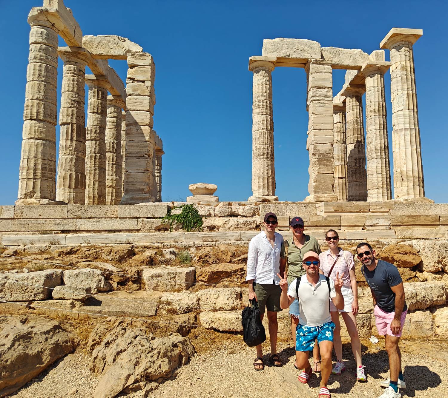 Die Gruppe am Poseidon-Tempel von Sounion